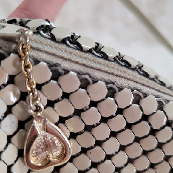 Vintage Whiting & Davis White Mesh Bag - Picture 7 of 11